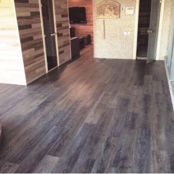 Кварц-виниловая плитка Adelar